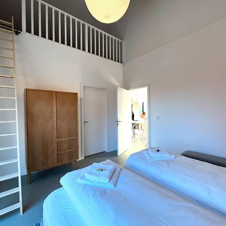 Διαμέρισμα De Ole School - Grosszugiges Loft Mit Grosser Dachterrasse - Apt. 24 *